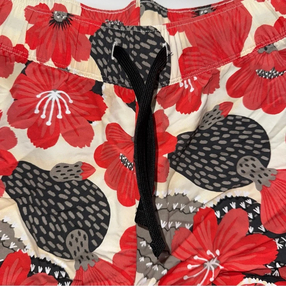 NWOT The North Face Floral Shorts